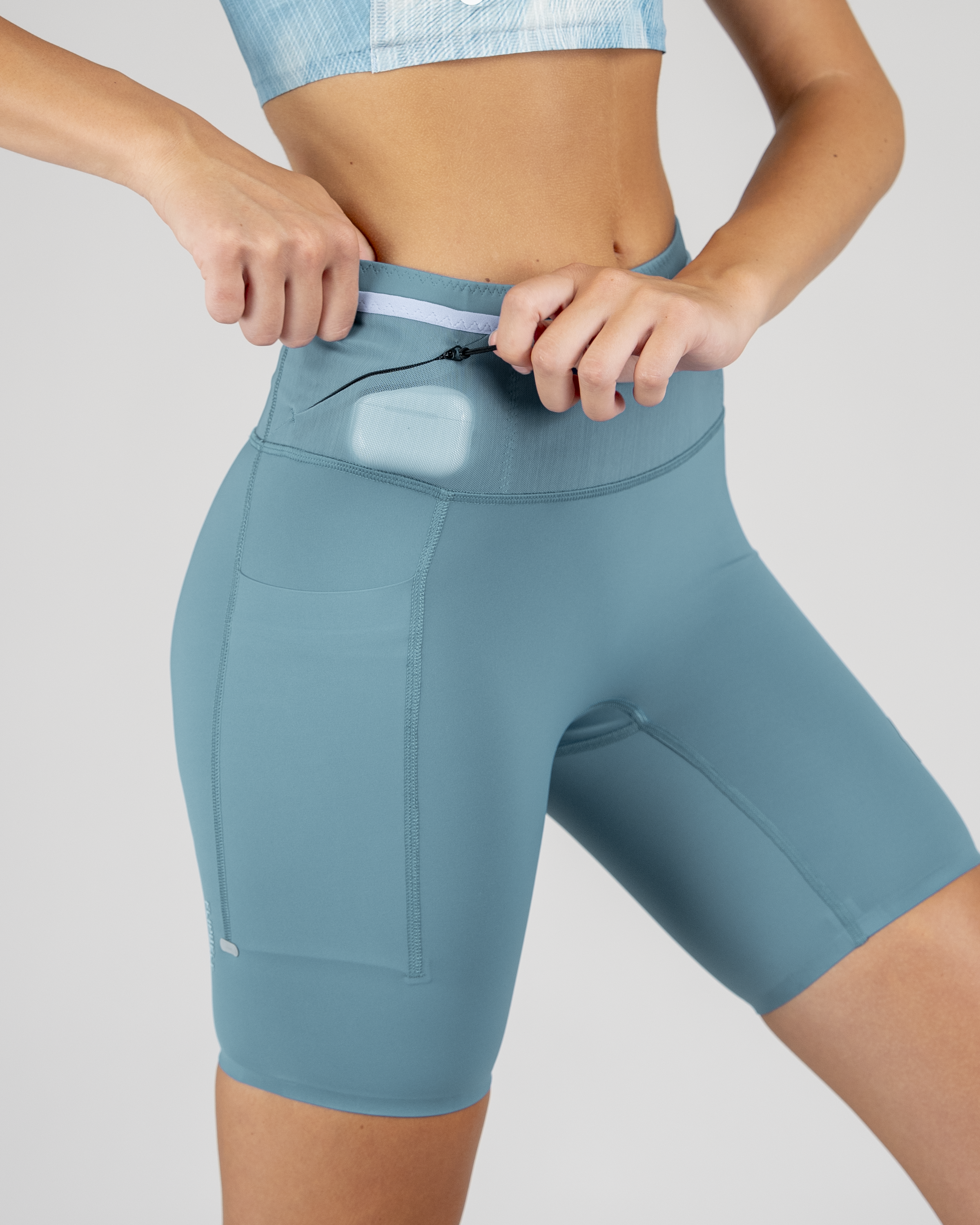 Women's 7" Ouray Compression Short