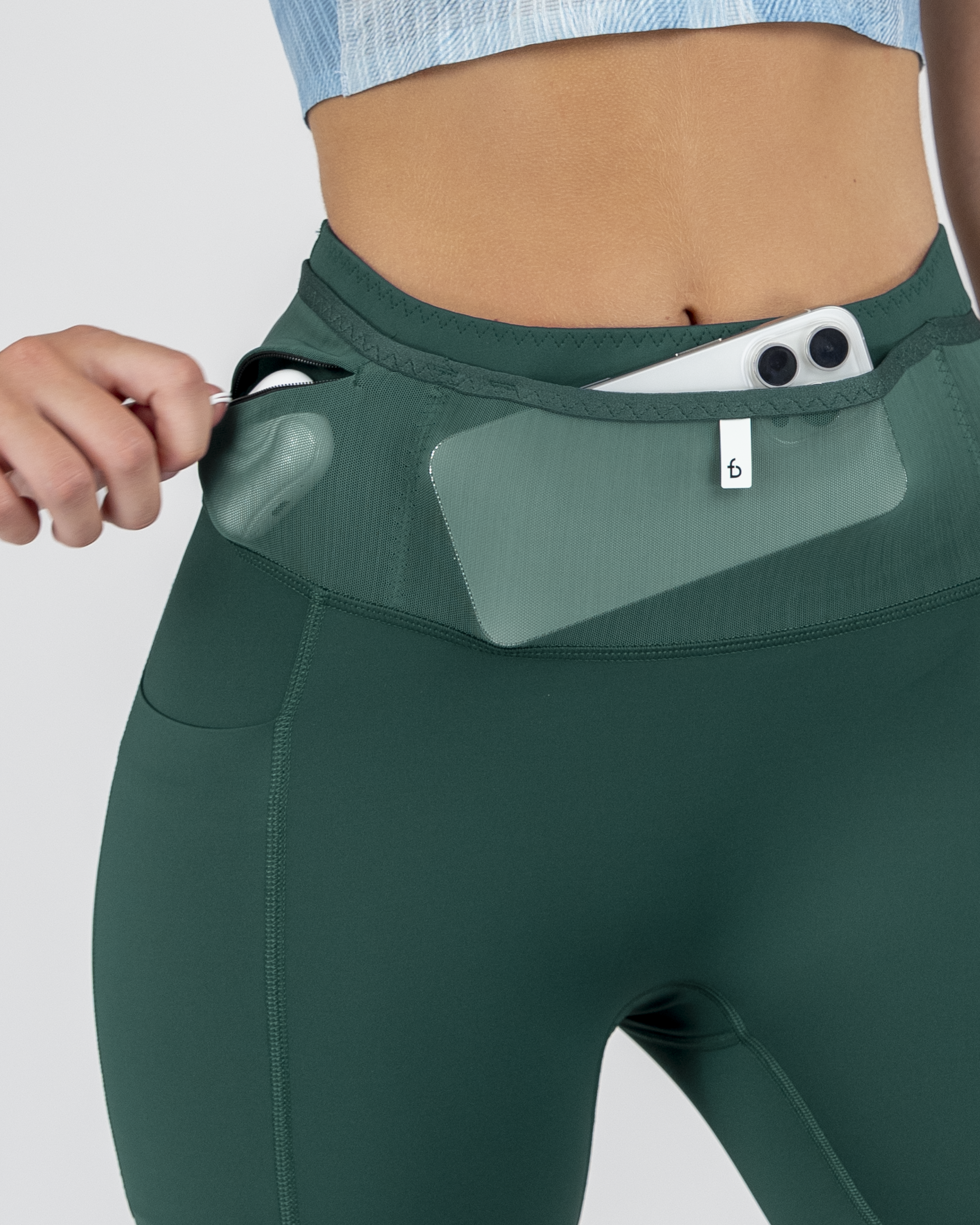 Women's 7" Ouray Compression Short
