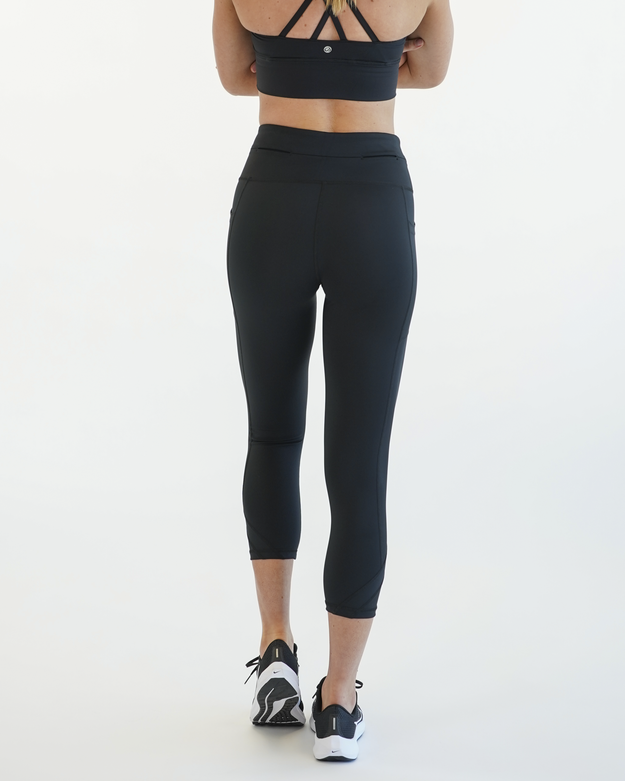 Women's Classic Running Crops